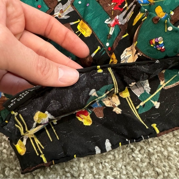 VTG 90's Playing Pool Graphic Scarf 100% Silk Hand Sewn Colorful Retro Party - Picture 3 of 8